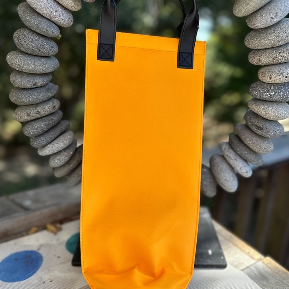 Vintage Veuve Clicquot Insulated Wine Tote | Bottle Caddy | Champagne Carrier - Picture 2 of 4